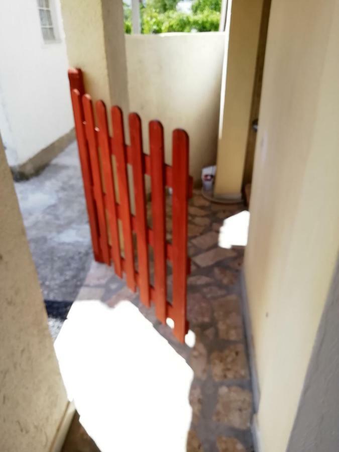 Apartman Lara Brodarica  Extérieur photo